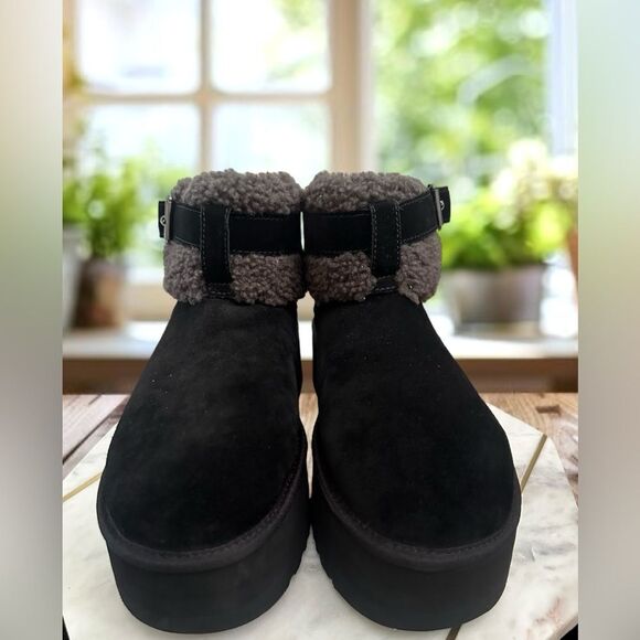 UGG Ultra Mini Belted Roller Boots Black Suede Shearling Platform Women’s 12 EU - Picture 5 of 12